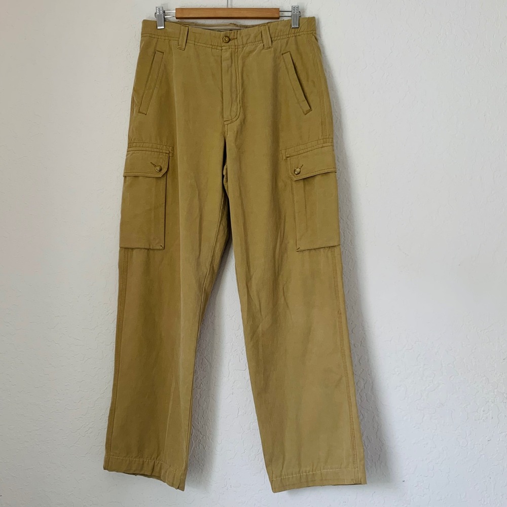 Tommy Bahama Men's Cargo Pants in Olive